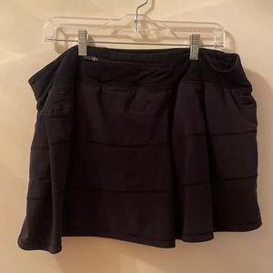 Lululemon black pace rival skirt